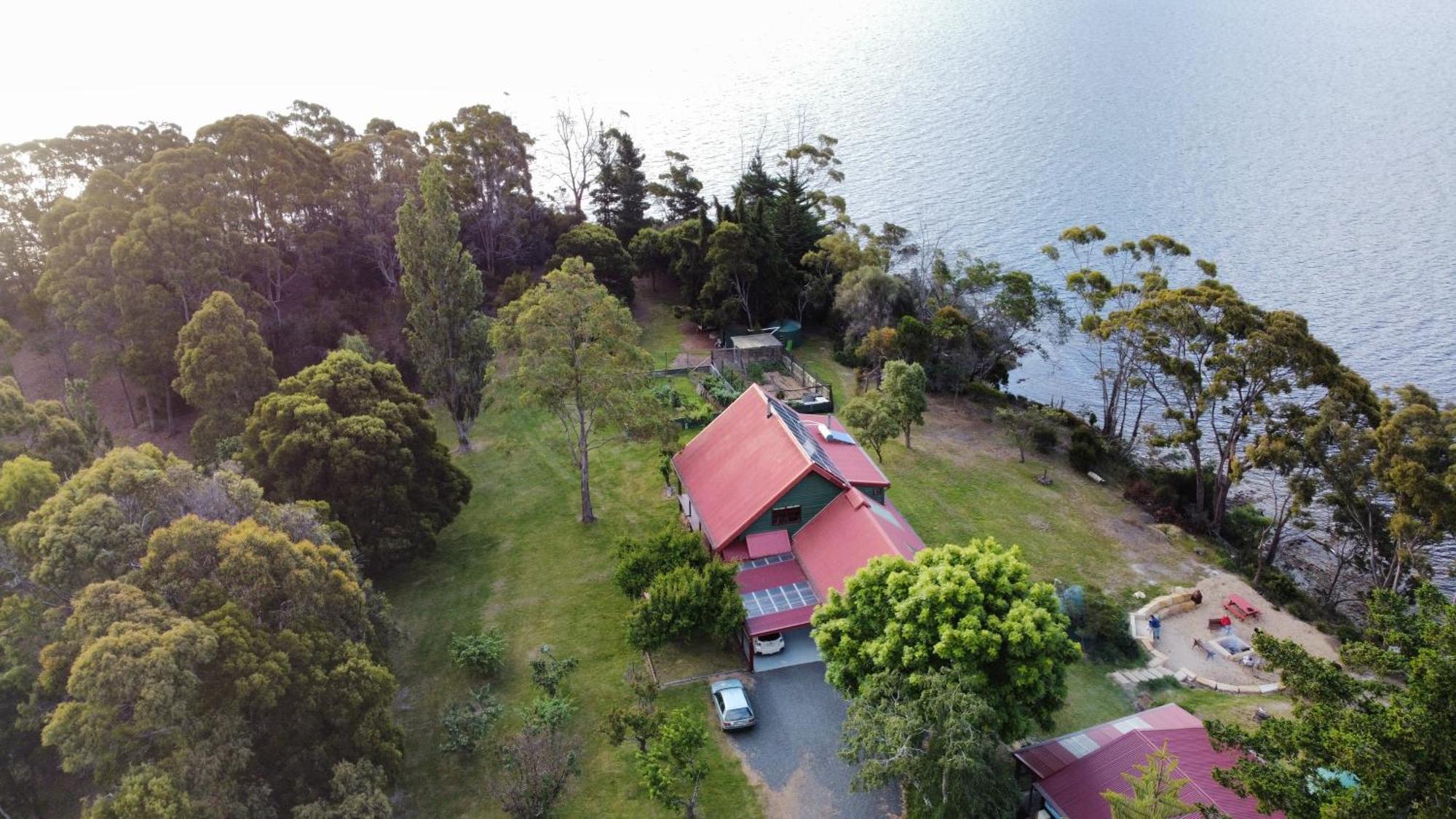 Tranquil Point Guest House Cygnet Eksteriør bilde